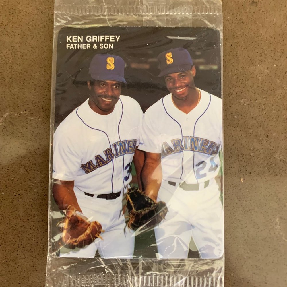 Ken Griffy Father & Son 1991 Mother's Cookies Baseball Card #3.